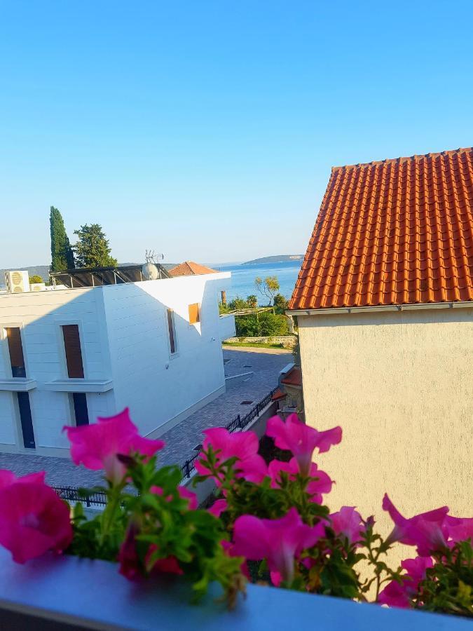 Apartments Aurora Kaštela Kültér fotó